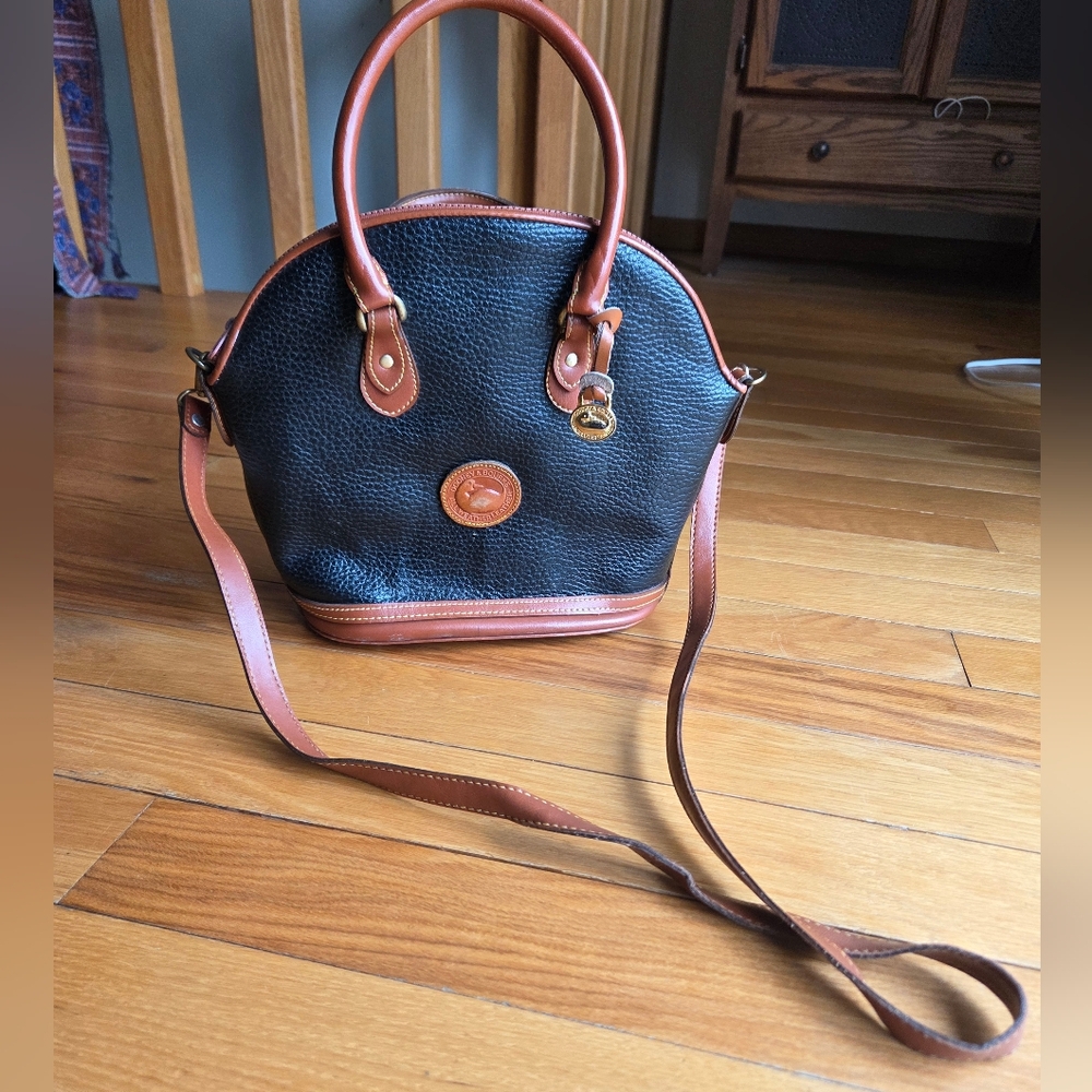 Vintage 80s Dooney & Bourke Black Pebbled Leather Crossbody with Tan Trim